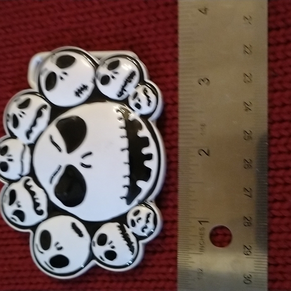 ☠️New Unisex Jack Skellington NBC white faces belt buckle - Picture 4 of 4
